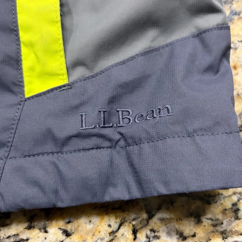 LL Bean Kids Gray Neon Green Hooded Rain Jacket Size L 6X/7 Colorblock Shell